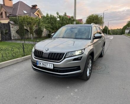 Бежевый Шкода Kodiaq, объемом двигателя 2 л и пробегом 99 тыс. км за 25000 $, фото 1 на Automoto.ua