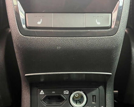 Черный Шкода Kodiaq, объемом двигателя 1.97 л и пробегом 169 тыс. км за 29450 $, фото 25 на Automoto.ua