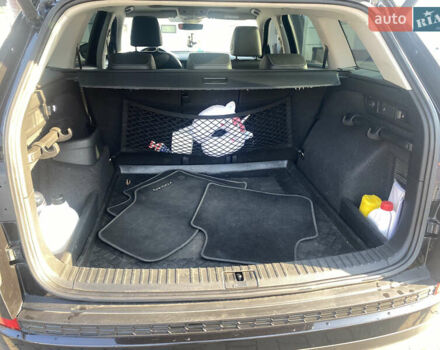 Чорний Шкода Kodiaq, об'ємом двигуна 2 л та пробігом 203 тис. км за 27300 $, фото 5 на Automoto.ua