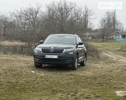 Черный Шкода Kodiaq, объемом двигателя 1.4 л и пробегом 157 тыс. км за 19800 $, фото 4 на Automoto.ua