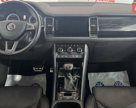 Черный Шкода Kodiaq, объемом двигателя 1.97 л и пробегом 169 тыс. км за 29450 $, фото 12 на Automoto.ua