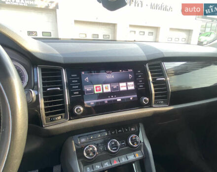 Чорний Шкода Kodiaq, об'ємом двигуна 2 л та пробігом 203 тис. км за 27300 $, фото 13 на Automoto.ua