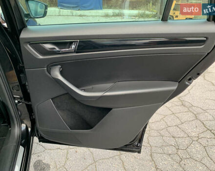 Черный Шкода Kodiaq, объемом двигателя 1.97 л и пробегом 129 тыс. км за 28500 $, фото 28 на Automoto.ua