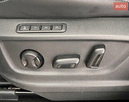 Черный Шкода Kodiaq, объемом двигателя 1.97 л и пробегом 169 тыс. км за 29450 $, фото 8 на Automoto.ua