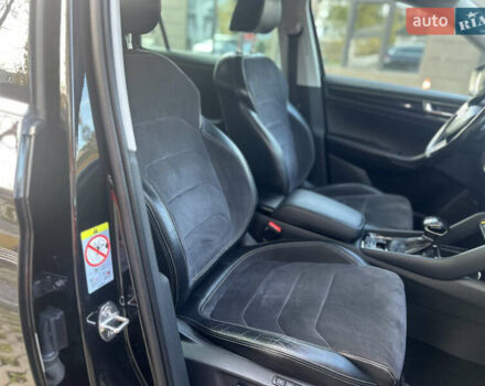 Черный Шкода Kodiaq, объемом двигателя 1.97 л и пробегом 277 тыс. км за 25800 $, фото 9 на Automoto.ua