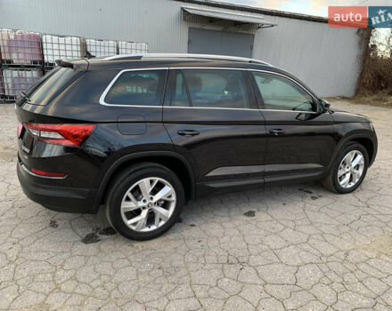 Черный Шкода Kodiaq, объемом двигателя 1.97 л и пробегом 129 тыс. км за 28500 $, фото 7 на Automoto.ua