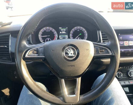 Чорний Шкода Kodiaq, об'ємом двигуна 2 л та пробігом 203 тис. км за 27300 $, фото 35 на Automoto.ua