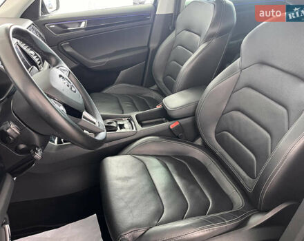 Черный Шкода Kodiaq, объемом двигателя 1.97 л и пробегом 169 тыс. км за 29450 $, фото 6 на Automoto.ua