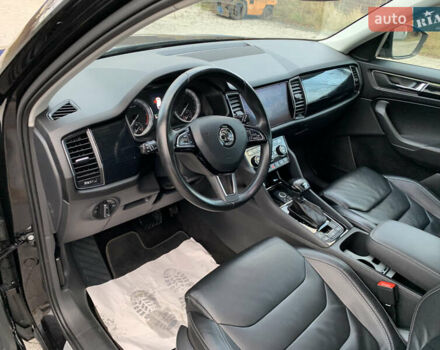 Черный Шкода Kodiaq, объемом двигателя 1.97 л и пробегом 129 тыс. км за 28500 $, фото 22 на Automoto.ua