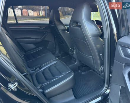 Черный Шкода Kodiaq, объемом двигателя 1.98 л и пробегом 90 тыс. км за 28500 $, фото 18 на Automoto.ua