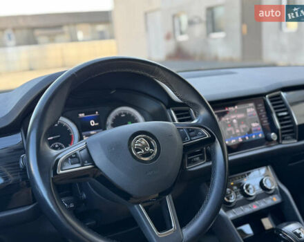 Черный Шкода Kodiaq, объемом двигателя 1.97 л и пробегом 200 тыс. км за 28200 $, фото 14 на Automoto.ua
