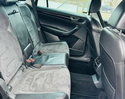 Черный Шкода Kodiaq, объемом двигателя 2 л и пробегом 265 тыс. км за 25500 $, фото 34 на Automoto.ua