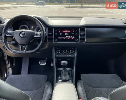 Шкода Kodiaq 2018 в Кривом Роге на Automoto.ua Черный Шкода Kodiaq, объемом двигателя 1.97 л и пробегом 135 тыс. км за 32700 $, фото 24 на Automoto.ua