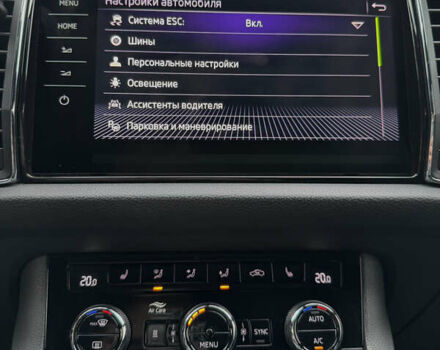 Черный Шкода Kodiaq, объемом двигателя 2 л и пробегом 186 тыс. км за 32700 $, фото 58 на Automoto.ua