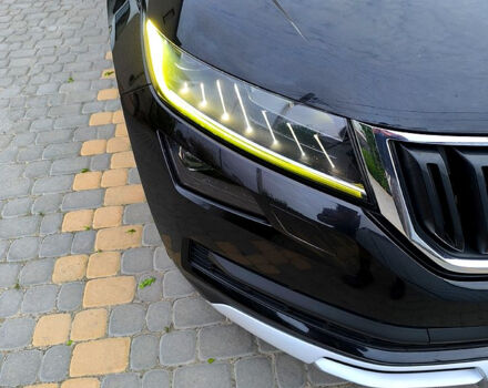 Чорний Шкода Kodiaq, об'ємом двигуна 2 л та пробігом 0 тис. км за 26700 $, фото 4 на Automoto.ua