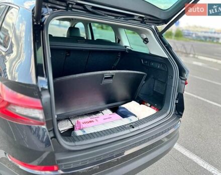 Черный Шкода Kodiaq, объемом двигателя 1.97 л и пробегом 275 тыс. км за 23000 $, фото 11 на Automoto.ua