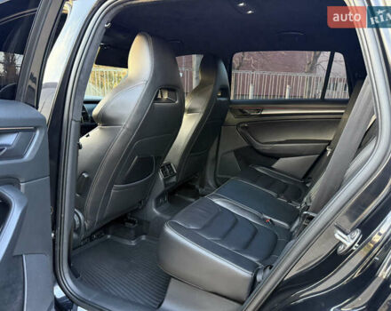 Черный Шкода Kodiaq, объемом двигателя 1.98 л и пробегом 90 тыс. км за 28500 $, фото 14 на Automoto.ua
