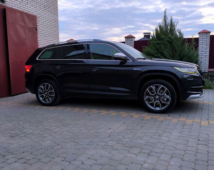 Чорний Шкода Kodiaq, об'ємом двигуна 2 л та пробігом 0 тис. км за 26700 $, фото 3 на Automoto.ua