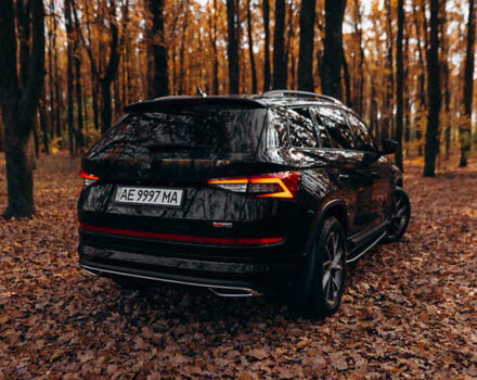 Черный Шкода Kodiaq, объемом двигателя 1.98 л и пробегом 90 тыс. км за 28500 $, фото 25 на Automoto.ua