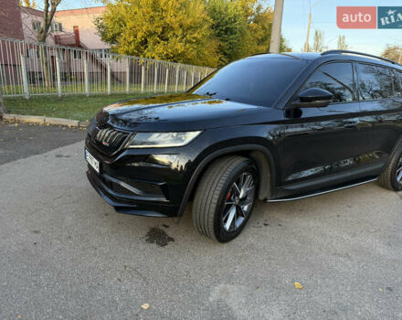 Черный Шкода Kodiaq, объемом двигателя 1.98 л и пробегом 90 тыс. км за 28500 $, фото 3 на Automoto.ua