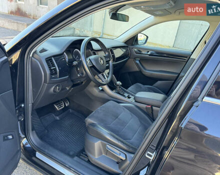 Черный Шкода Kodiaq, объемом двигателя 1.97 л и пробегом 200 тыс. км за 28200 $, фото 16 на Automoto.ua