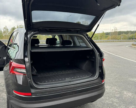 Черный Шкода Kodiaq, объемом двигателя 1.97 л и пробегом 230 тыс. км за 26888 $, фото 32 на Automoto.ua