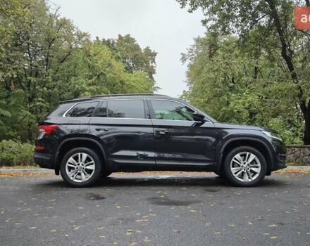 Черный Шкода Kodiaq, объемом двигателя 1.98 л и пробегом 98 тыс. км за 26500 $, фото 3 на Automoto.ua