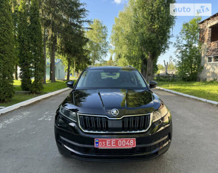 Черный Шкода Kodiaq, объемом двигателя 2 л и пробегом 194 тыс. км за 26700 $, фото 2 на Automoto.ua