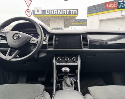 Черный Шкода Kodiaq, объемом двигателя 1.98 л и пробегом 123 тыс. км за 28000 $, фото 37 на Automoto.ua