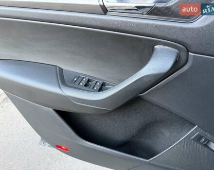 Черный Шкода Kodiaq, объемом двигателя 1.98 л и пробегом 50 тыс. км за 28500 $, фото 7 на Automoto.ua