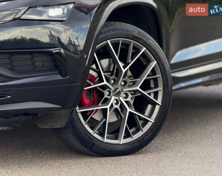 Черный Шкода Kodiaq, объемом двигателя 1.97 л и пробегом 55 тыс. км за 37800 $, фото 3 на Automoto.ua