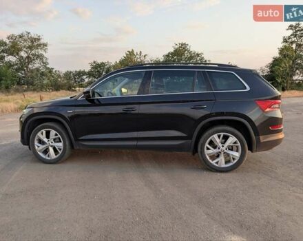 Чорний Шкода Kodiaq, об'ємом двигуна 1.97 л та пробігом 280 тис. км за 25000 $, фото 9 на Automoto.ua