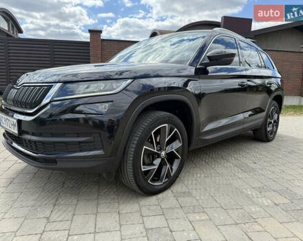 Черный Шкода Kodiaq, объемом двигателя 1.97 л и пробегом 267 тыс. км за 24200 $, фото 15 на Automoto.ua