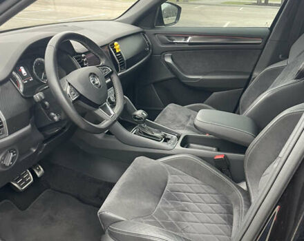 Чорний Шкода Kodiaq, об'ємом двигуна 1.97 л та пробігом 151 тис. км за 30000 $, фото 16 на Automoto.ua