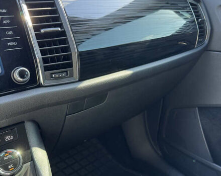 Черный Шкода Kodiaq, объемом двигателя 1.97 л и пробегом 138 тыс. км за 30500 $, фото 7 на Automoto.ua