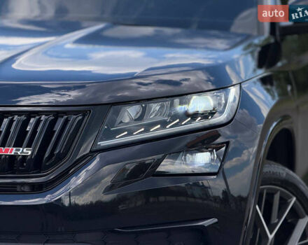 Черный Шкода Kodiaq, объемом двигателя 1.97 л и пробегом 55 тыс. км за 37800 $, фото 6 на Automoto.ua