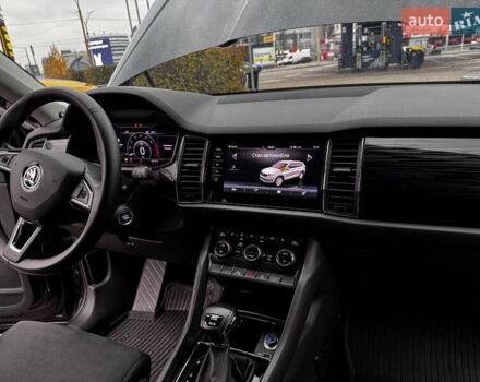 Черный Шкода Kodiaq, объемом двигателя 1.98 л и пробегом 123 тыс. км за 28000 $, фото 26 на Automoto.ua