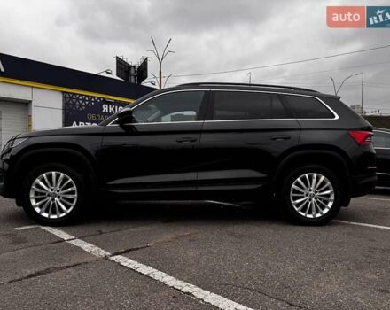 Черный Шкода Kodiaq, объемом двигателя 1.98 л и пробегом 123 тыс. км за 28000 $, фото 3 на Automoto.ua