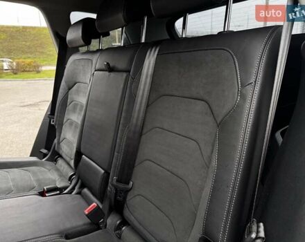 Черный Шкода Kodiaq, объемом двигателя 1.98 л и пробегом 123 тыс. км за 28000 $, фото 35 на Automoto.ua