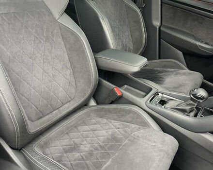 Чорний Шкода Kodiaq, об'ємом двигуна 1.97 л та пробігом 151 тис. км за 30000 $, фото 19 на Automoto.ua