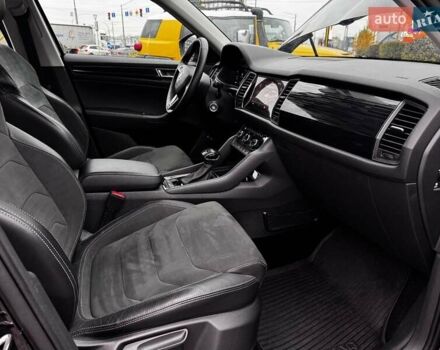Черный Шкода Kodiaq, объемом двигателя 1.98 л и пробегом 123 тыс. км за 28000 $, фото 46 на Automoto.ua