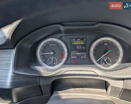 Чорний Шкода Kodiaq, об'ємом двигуна 1.97 л та пробігом 280 тис. км за 25000 $, фото 16 на Automoto.ua
