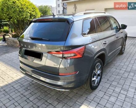 Чорний Шкода Kodiaq, об'ємом двигуна 6.16 л та пробігом 169 тис. км за 32700 $, фото 2 на Automoto.ua