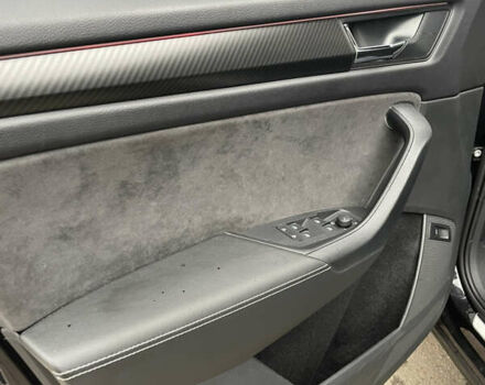 Чорний Шкода Kodiaq, об'ємом двигуна 1.97 л та пробігом 151 тис. км за 30000 $, фото 32 на Automoto.ua