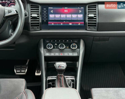 Черный Шкода Kodiaq, объемом двигателя 1.97 л и пробегом 55 тыс. км за 37800 $, фото 48 на Automoto.ua