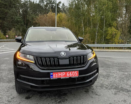Черный Шкода Kodiaq, объемом двигателя 1.97 л и пробегом 228 тыс. км за 26999 $, фото 2 на Automoto.ua