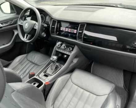 Чорний Шкода Kodiaq, об'ємом двигуна 2 л та пробігом 47 тис. км за 23000 $, фото 6 на Automoto.ua