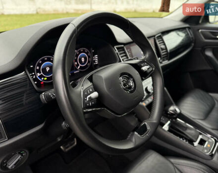 Черный Шкода Kodiaq, объемом двигателя 2 л и пробегом 167 тыс. км за 27999 $, фото 30 на Automoto.ua