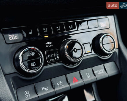 Чорний Шкода Kodiaq, об'ємом двигуна 1.97 л та пробігом 219 тис. км за 28999 $, фото 115 на Automoto.ua