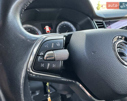Черный Шкода Kodiaq, объемом двигателя 2 л и пробегом 169 тыс. км за 27000 $, фото 38 на Automoto.ua